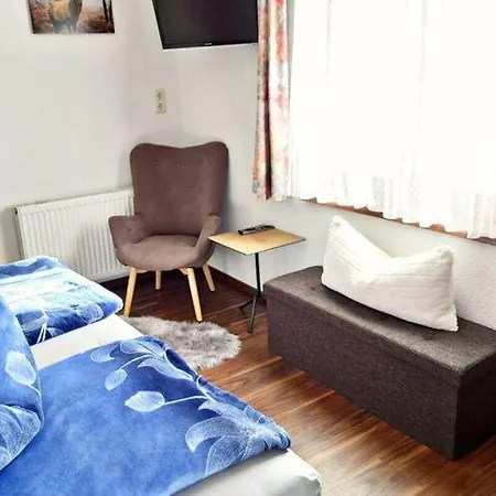 Pleasant In Apartment Gosau